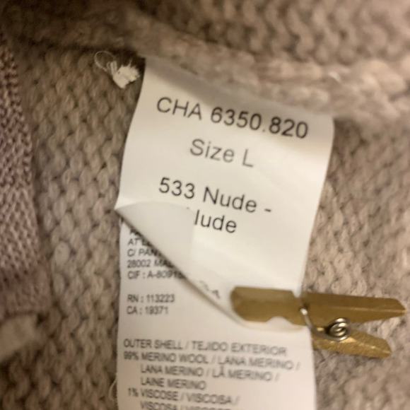 Cozy Beige Women's Cardigan - Picture 7 of 8